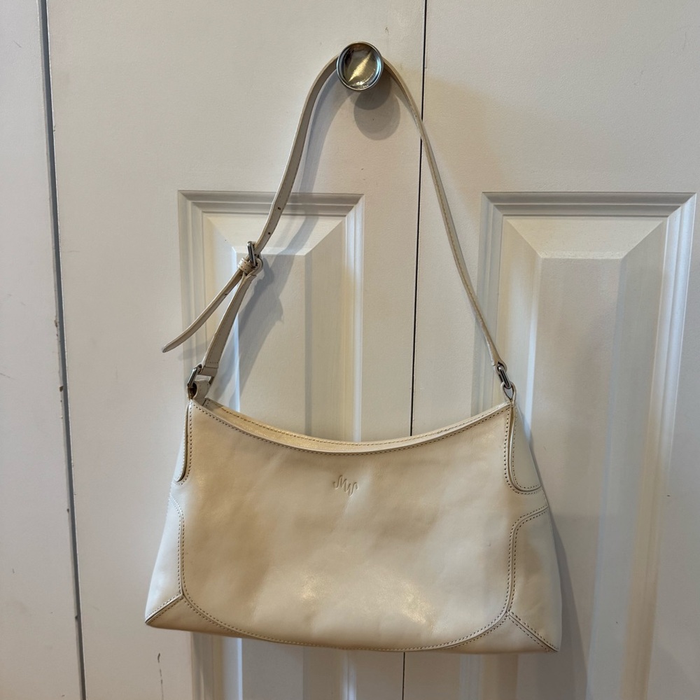 MONSAC authentic Shoulder Bag • Off White perfect condition